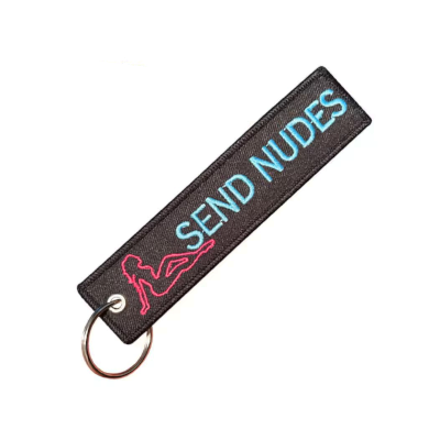 brelok send nudes